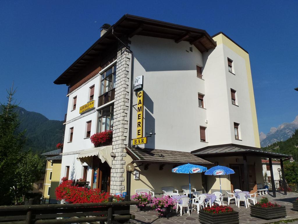 Albergo Bar Meuble Al Gallo Auronzo di Cadore Dış mekan fotoğraf